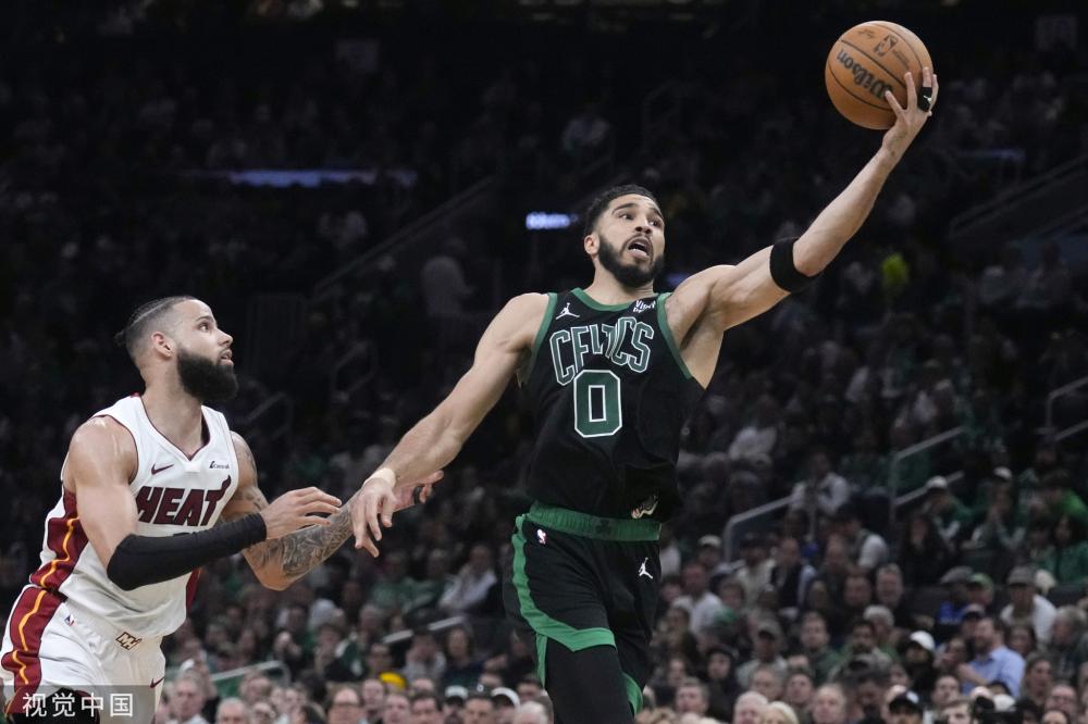 中国足球屡 中国足球屡