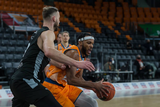 半决赛对7 半决赛对7